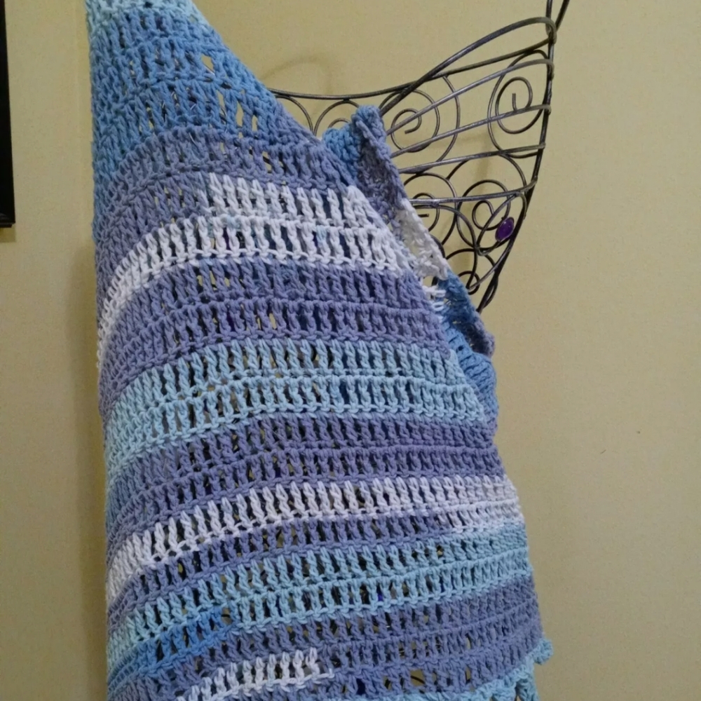 Handmade shawl - Picture 3 of 8